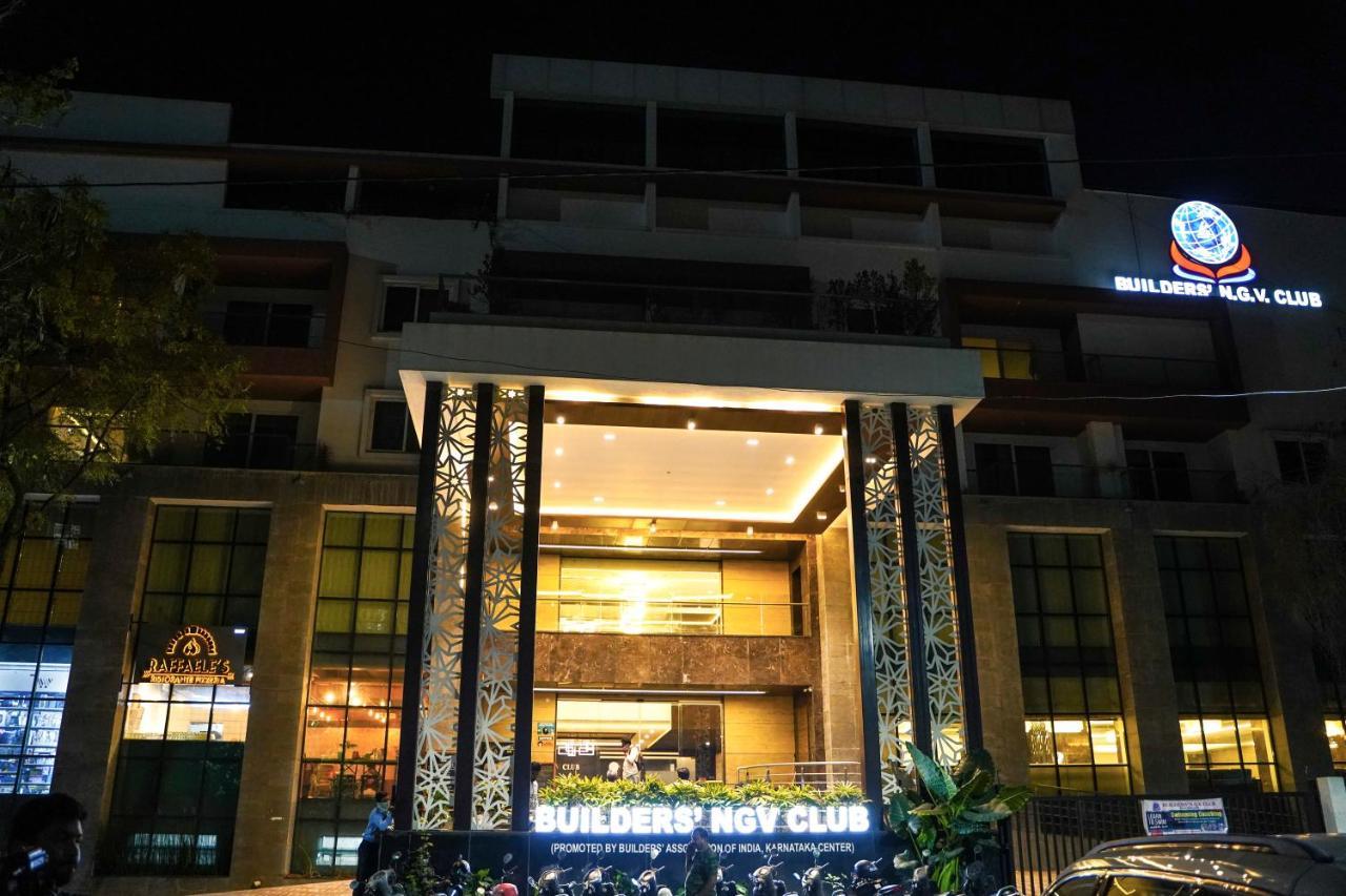 BNGV Mystic Premier Hotel Bangalore Exterior foto