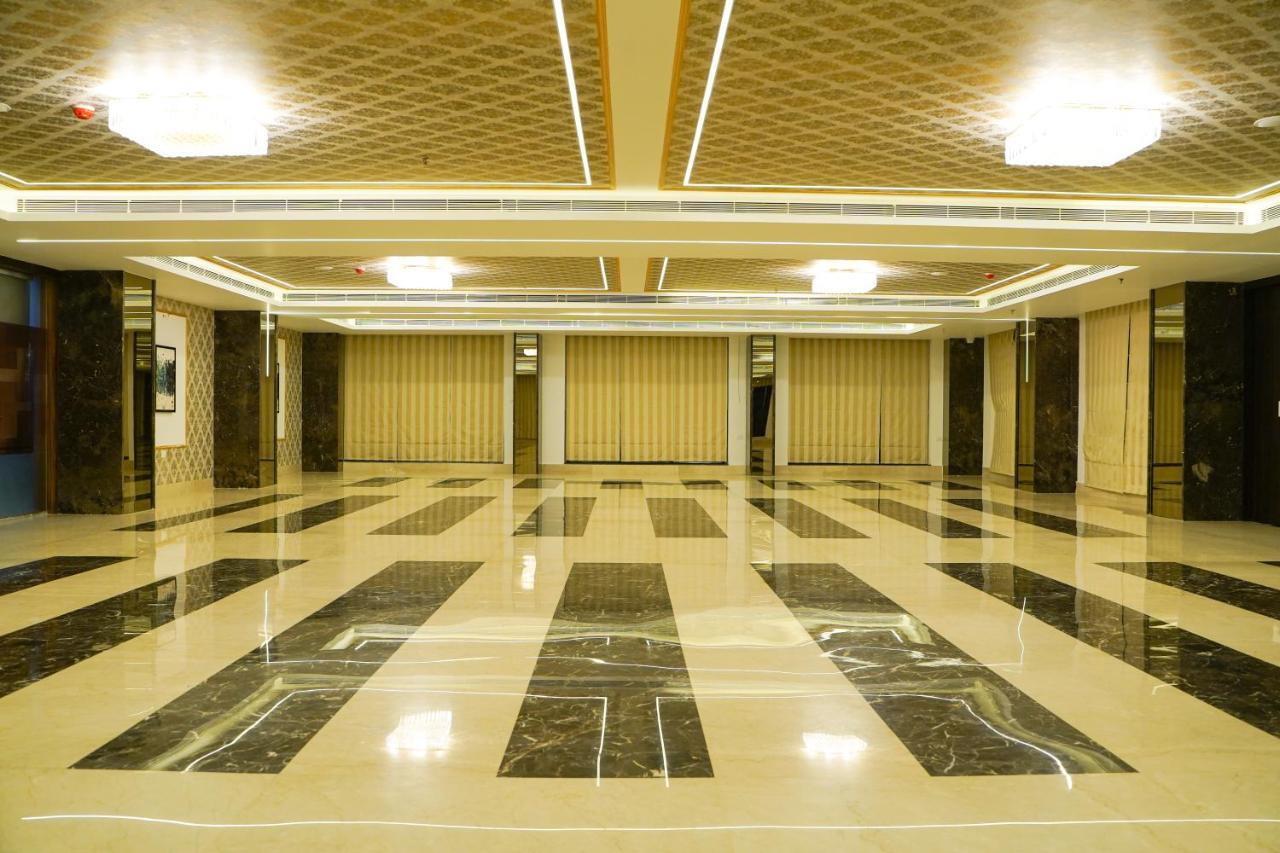 BNGV Mystic Premier Hotel Bangalore Exterior foto