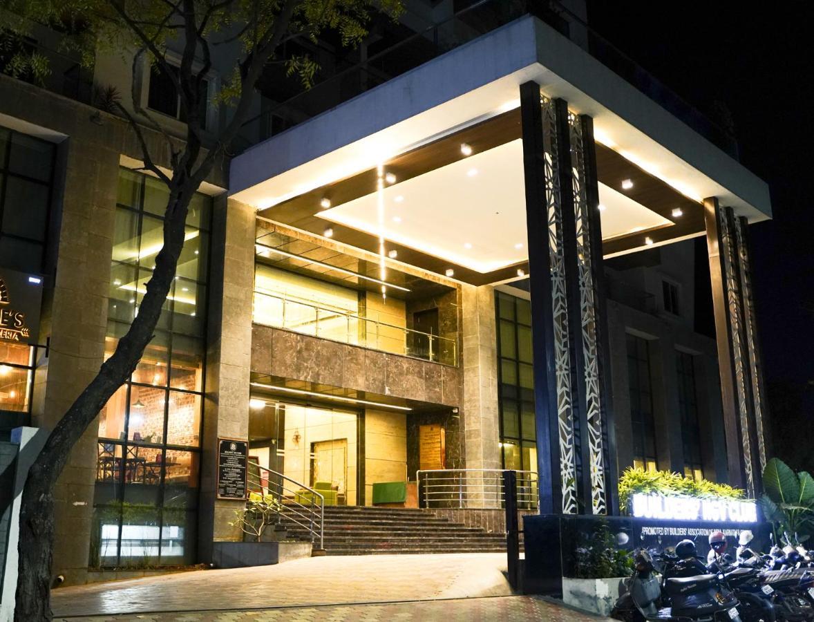 BNGV Mystic Premier Hotel Bangalore Exterior foto